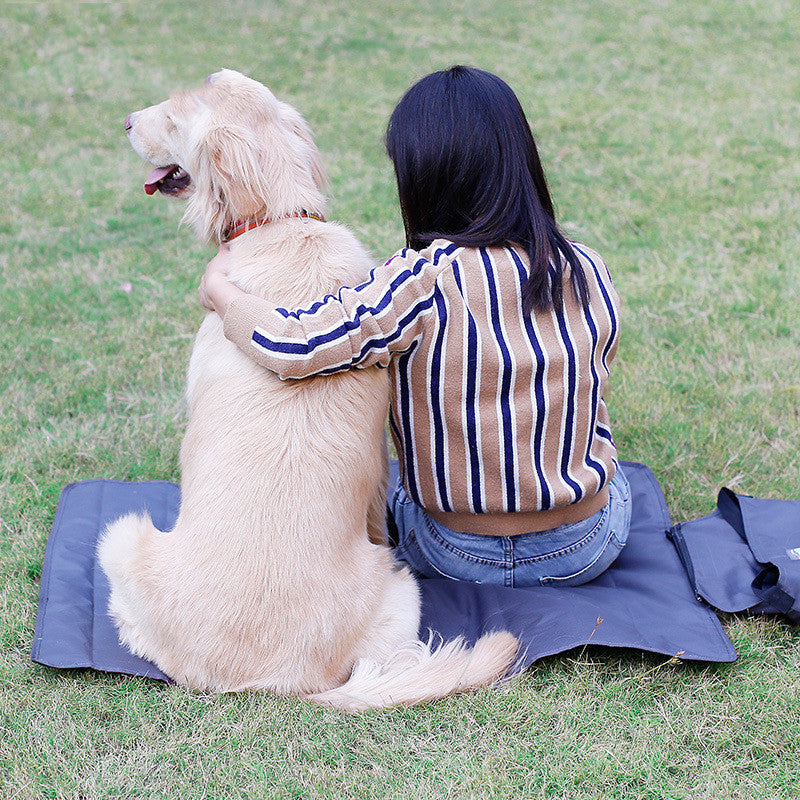 Outdoor Pet Blanket Folding Storage Portable Waterproof Warmth Dog Cat Products - Get It for Your Pets - Pet Store