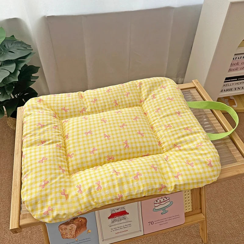 Chic 2025 Pet Sleep Pad Dog & Cat Mats  Colorful with Bow Print Soft Cushion, Cute Kitty Nest Non-Slip Washable Cat Mat